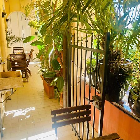 Nervi Residenziale A Due Passi Dal Mare Lägenhet Genua Exteriör bild